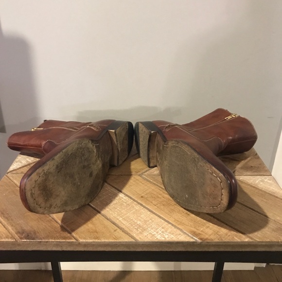 Brown leather boots main image 7